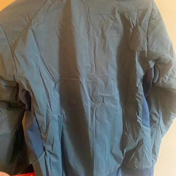 Jacket - Picture 5 of 6